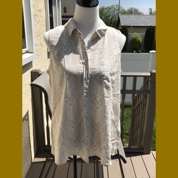 🐾 NWT Banana Republic high low tank top size medium - Picture 1 of 3